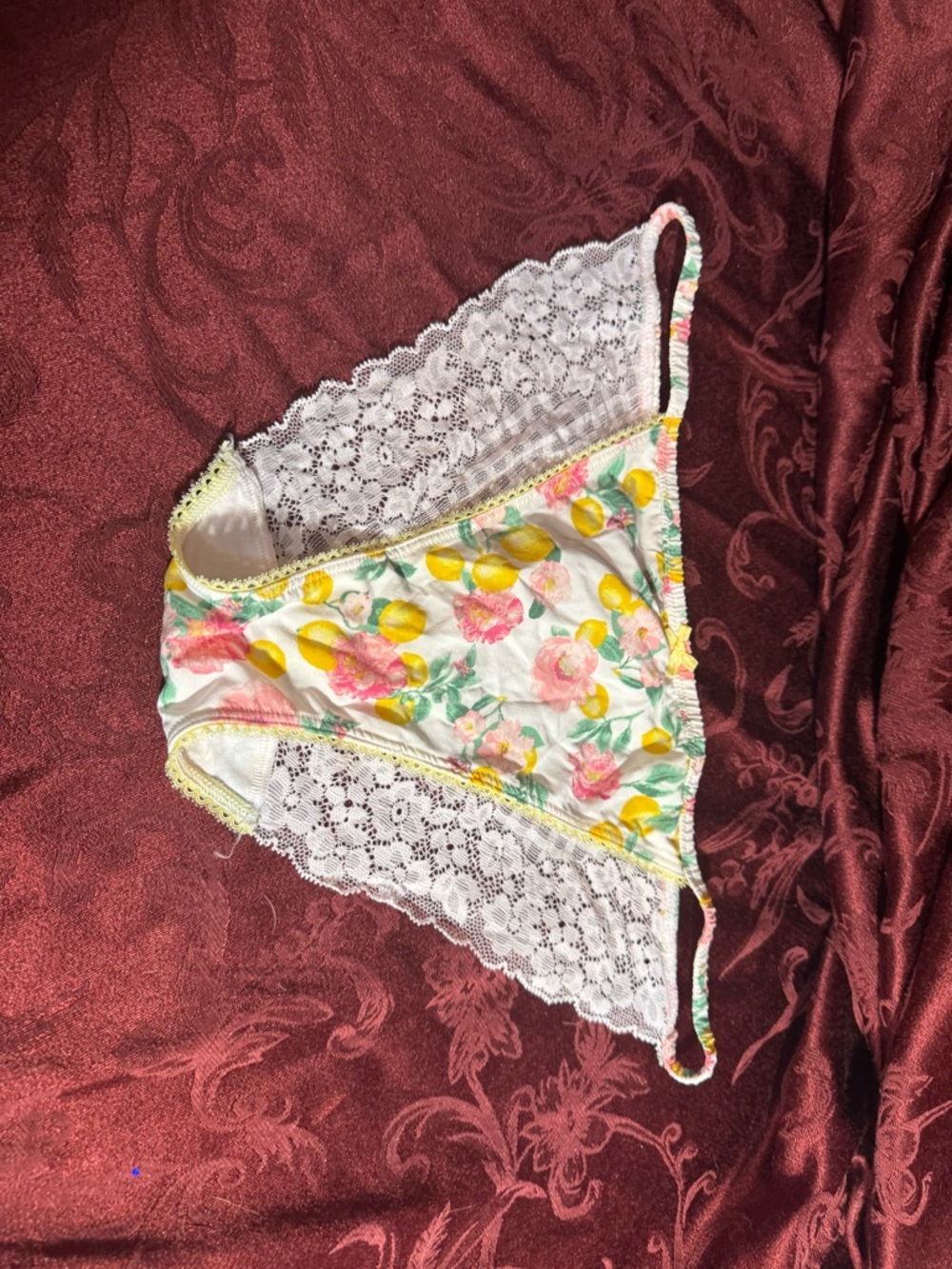 Victoria's Secret White Floral & Yellow Lemon Lace Bikini